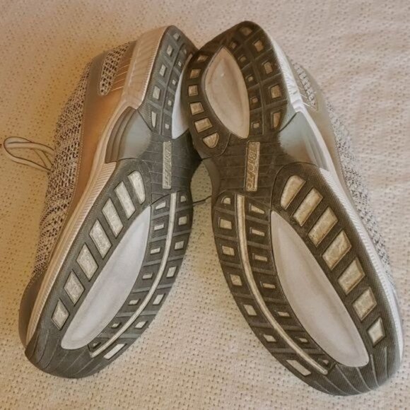 Orthofeet 982 Sandy BioFit Grey Sz. 12W Wide Athletic Walking Shoes - Picture 7 of 9